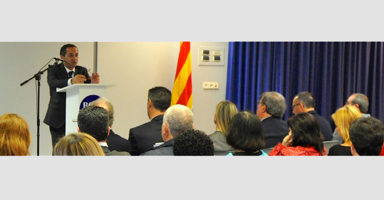 La FEB i l’impo homenatgen als 120 emprenedors del 2012 a Badalona