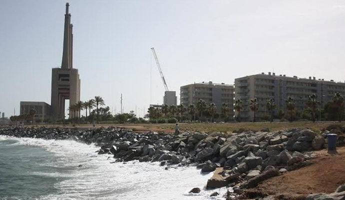 Badalona prohibeix instal•lació d’apartaments turístics davant de mar